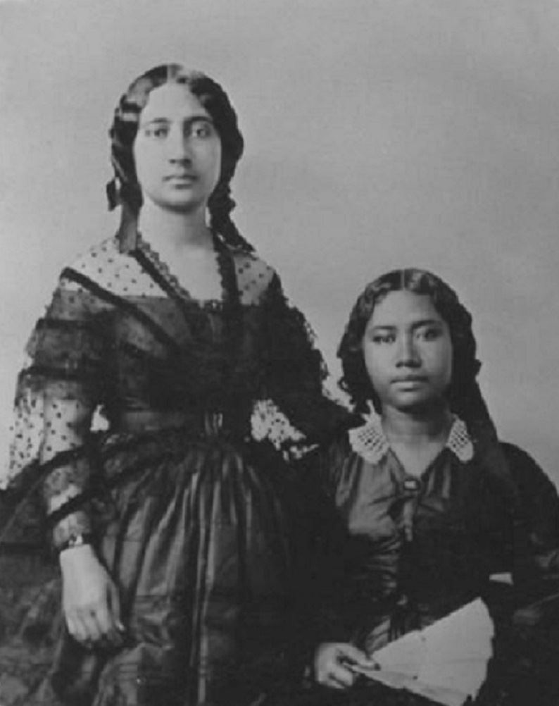 Bernice Pauahi Paki and Lydia Kamakaeha (Liliuokalani)1859 Images of