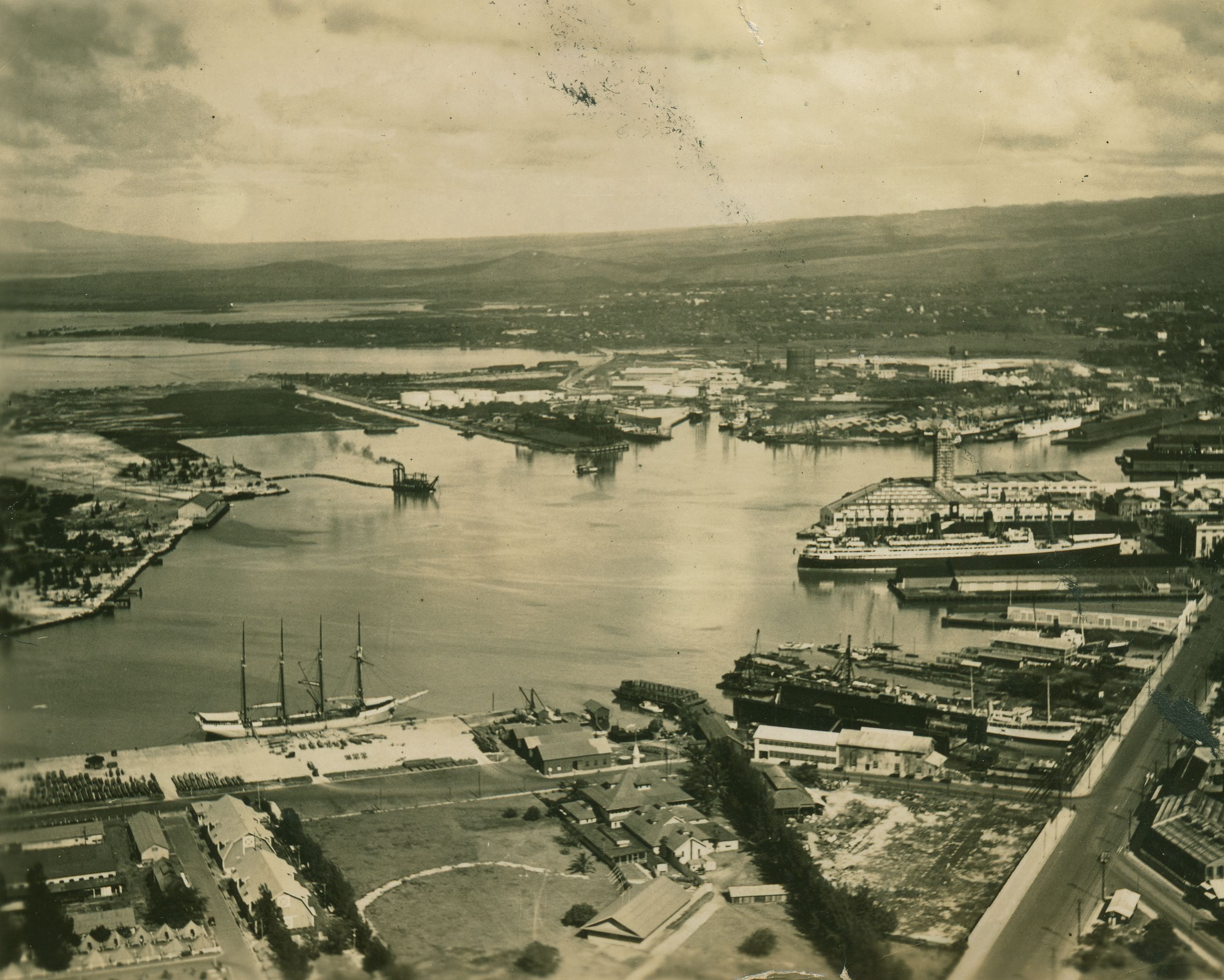 Fort Armstrong Images of Old Hawaiʻi